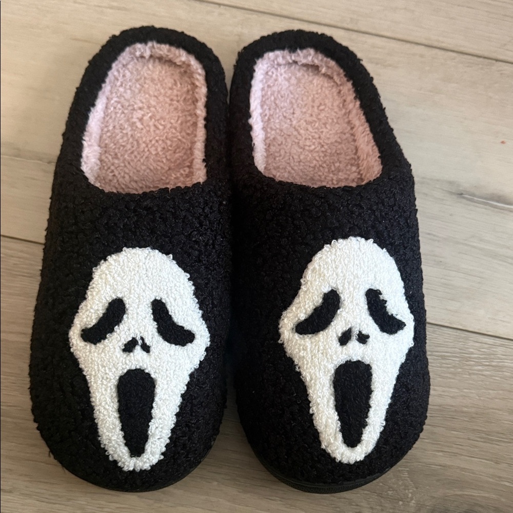 Black and White Ghost Face Slippers
